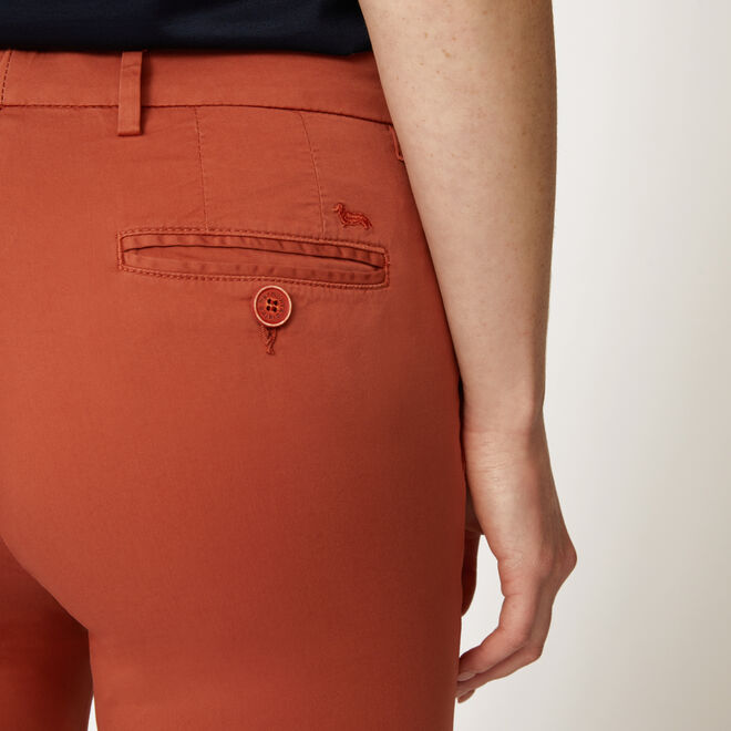 Shop Online Pantalone chino in cotone stretch harmont and blaine outlet